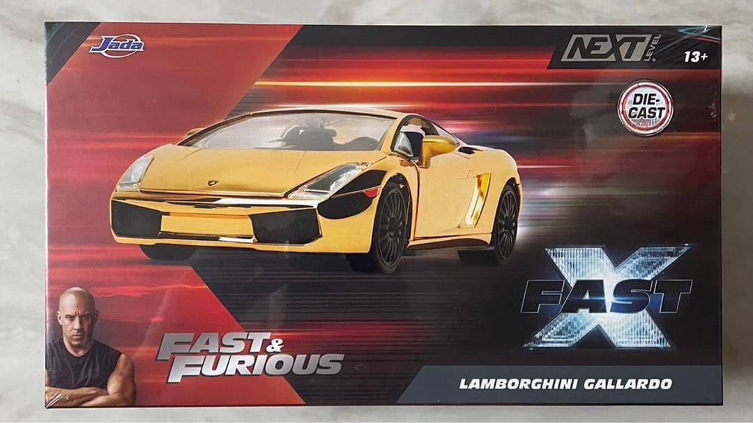 激レア　ワイルドスピード　ダイキャストカー　ランボルギーニ ゴールドバージョン