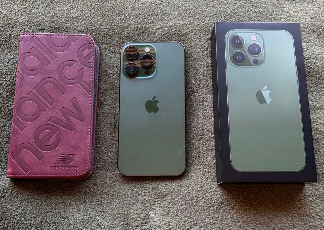 Apple iPhone 13 Pro 256gb アルパイングリーン