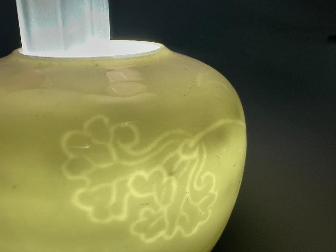 茶道具　白磁　暗刻花卉文小壺　茶入　茶壺　中国　唐物