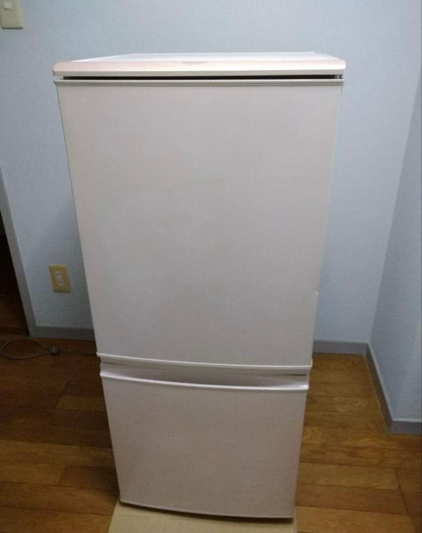 SHARP 冷蔵庫 2010年製