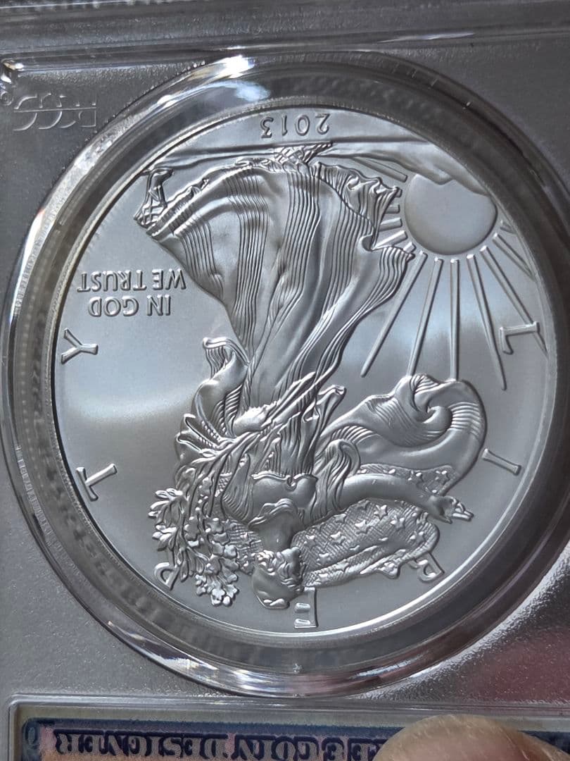 (MS70)アメリカ合衆国　シルバー イーグル銀貨　2013 S サイン入り