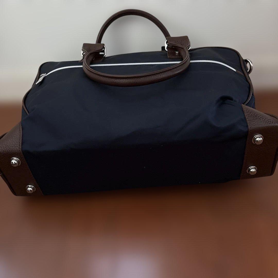 ネイビー ビジネスバッグ ナイロン製　オロビアンコ