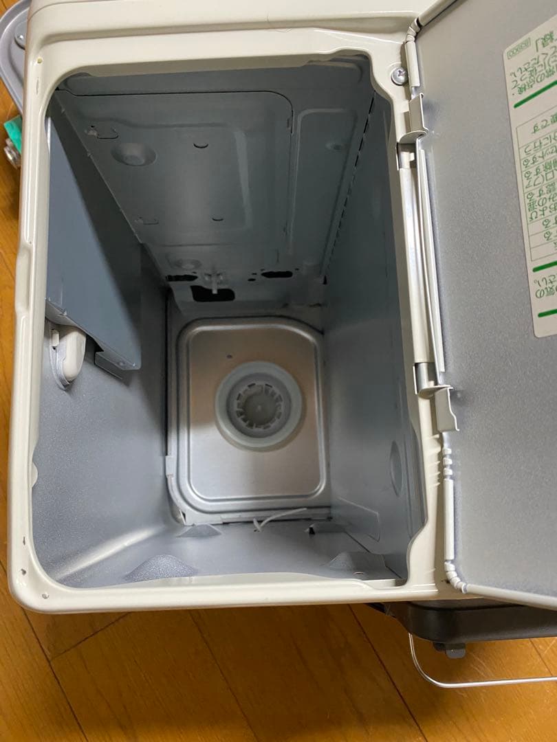 ダイニチ 石油ファンヒーター FW-4718LS 大容量9L(ほぼ未使用)