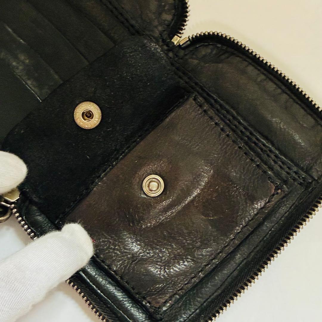 CAMPOMAGGI スタッズ　ミニ　ウォレット　黒　レザー　ラウンドジップ