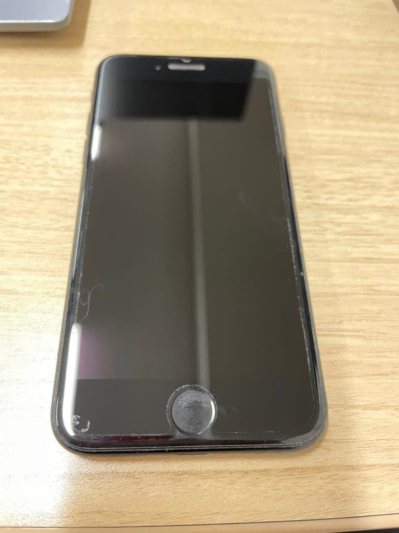 Apple iPhone SE 第三世代　128GB