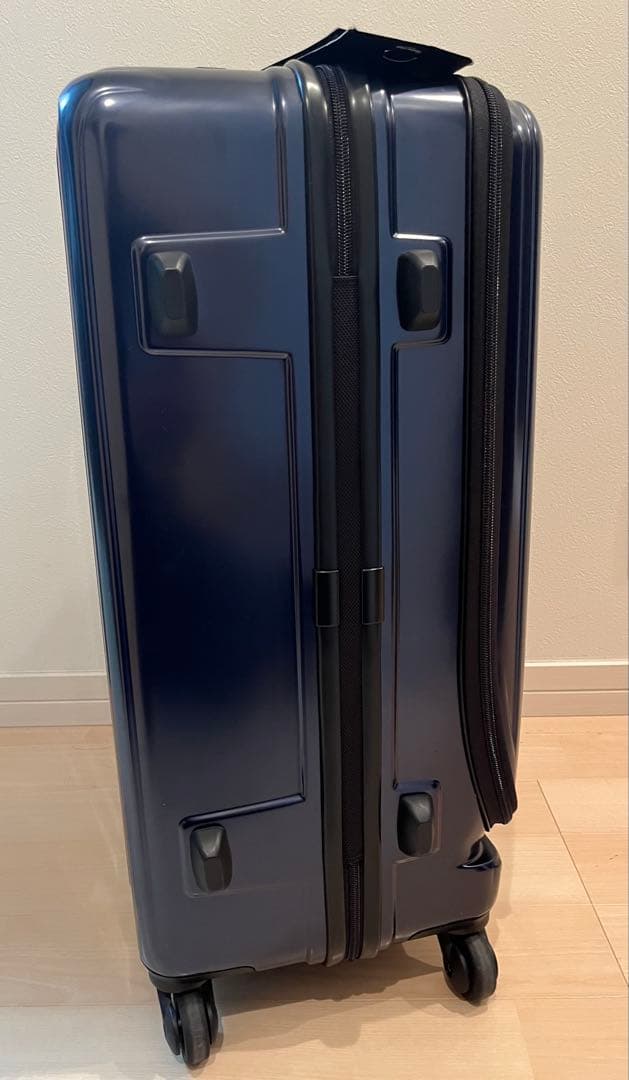 新品 ブリーフィング限定キャリーケーススーツケース60Lネイビー最終価格