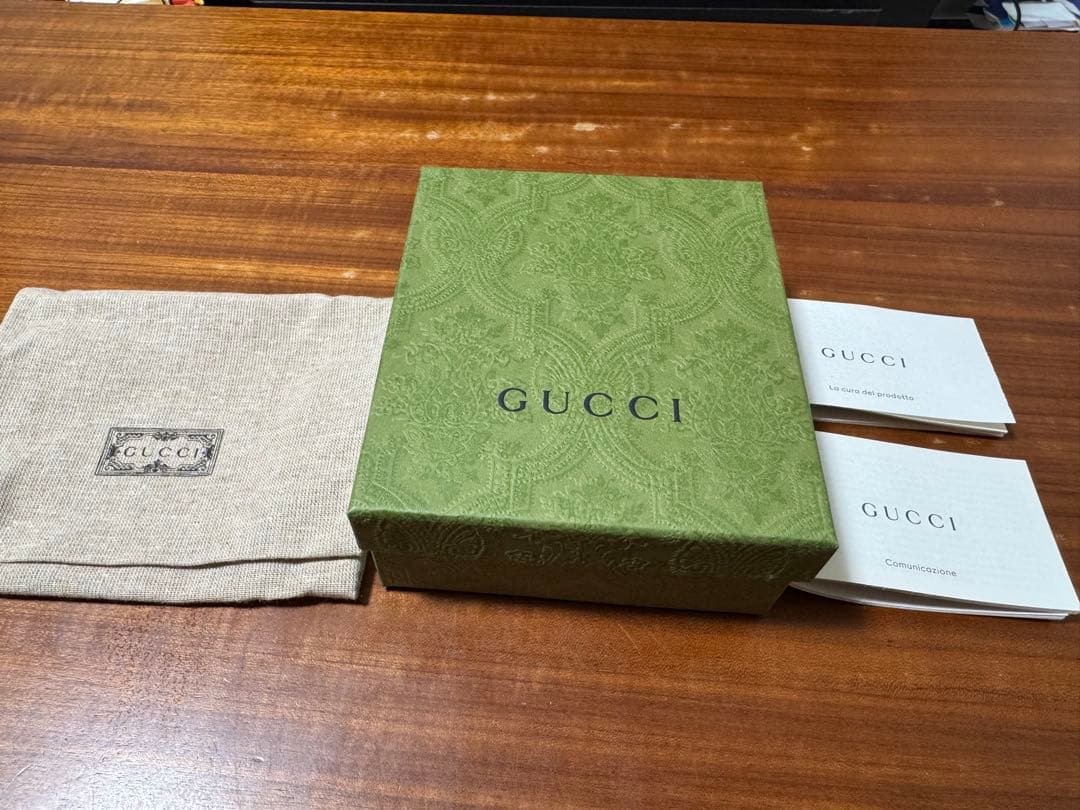 【正規品】GUCCI ブラックレザー 三つ折り財布
