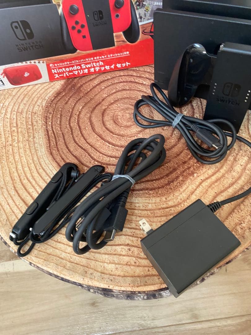 Nintendo Switch ニンテンドースイッチ本体マリオモデルカセット付き