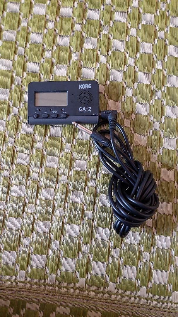 エレキギターSELDER　マットブラック　 チューナー　ケース　スタンド付き美品