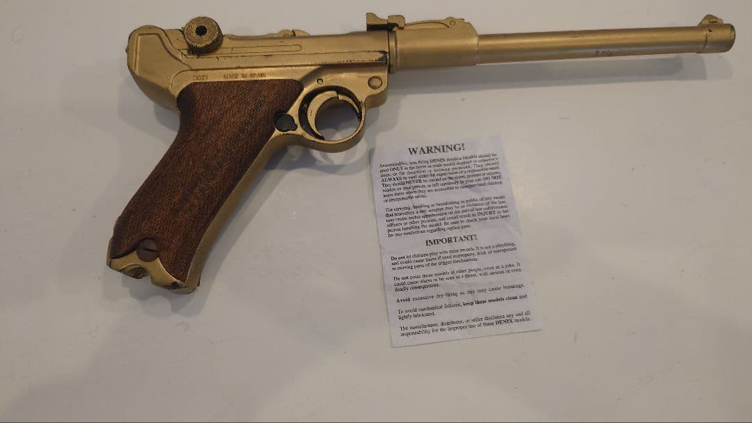 ルガー ゴールドモデルガン スペインデニックス製