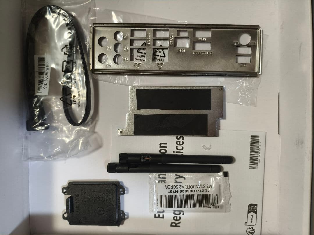 マザーボード ASRock Z490M-ITX/ac