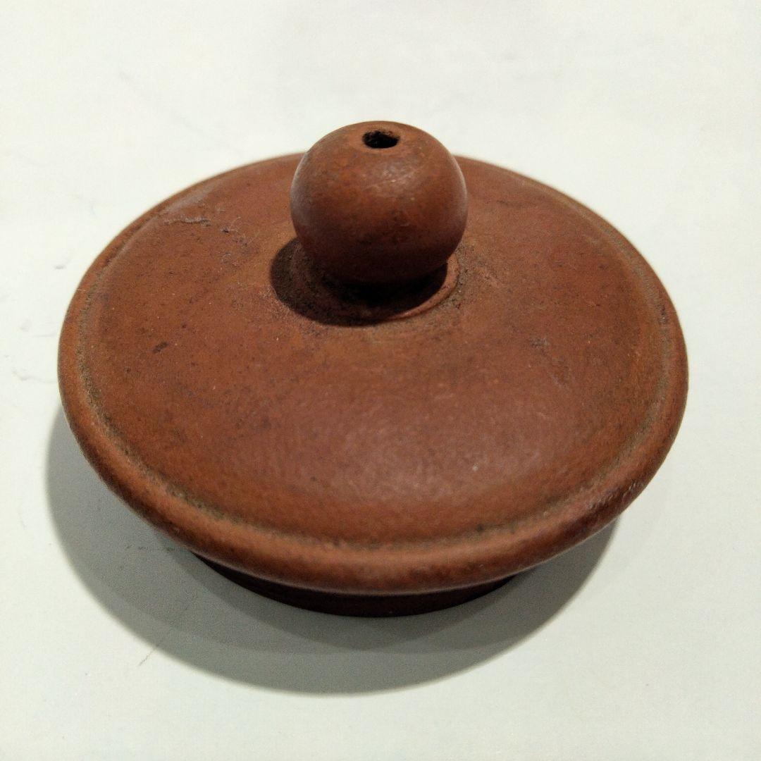 O85-15　中国古作　古い朱泥急須 在銘刻印有　D