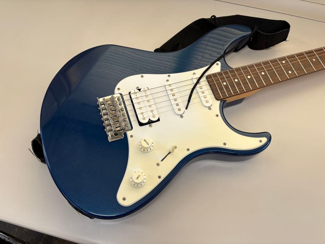 ヤマハ YAMAHA Pacifica パシフィカ 青 PAC012