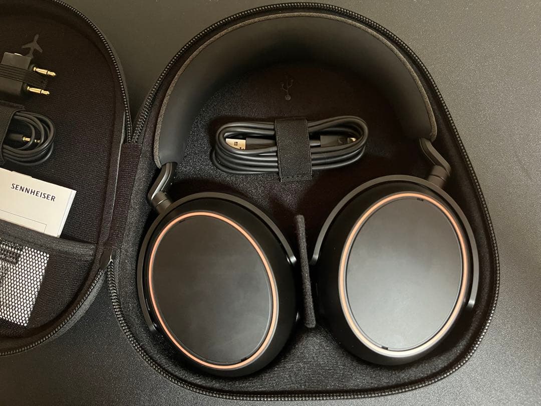 Sennheiser Momentum 4 Wireless ＋BTD600