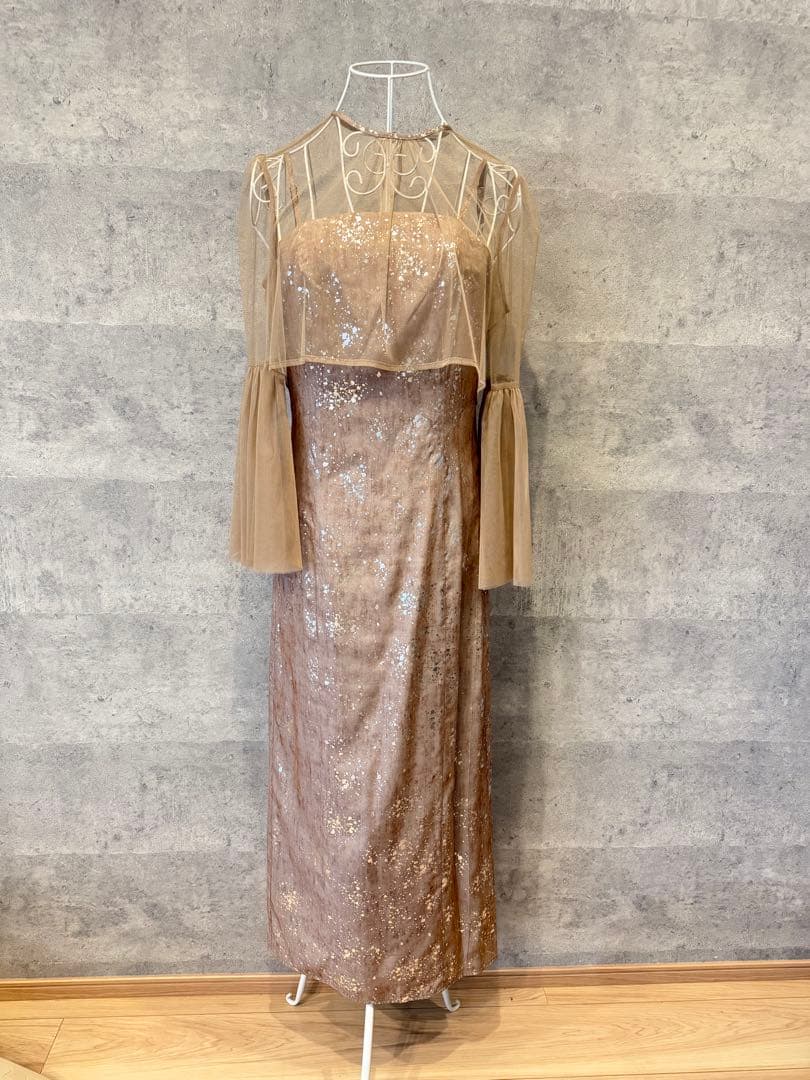 美品シアーチュールベルスリーブペイントIラインワンピースドレス　M / GRAY