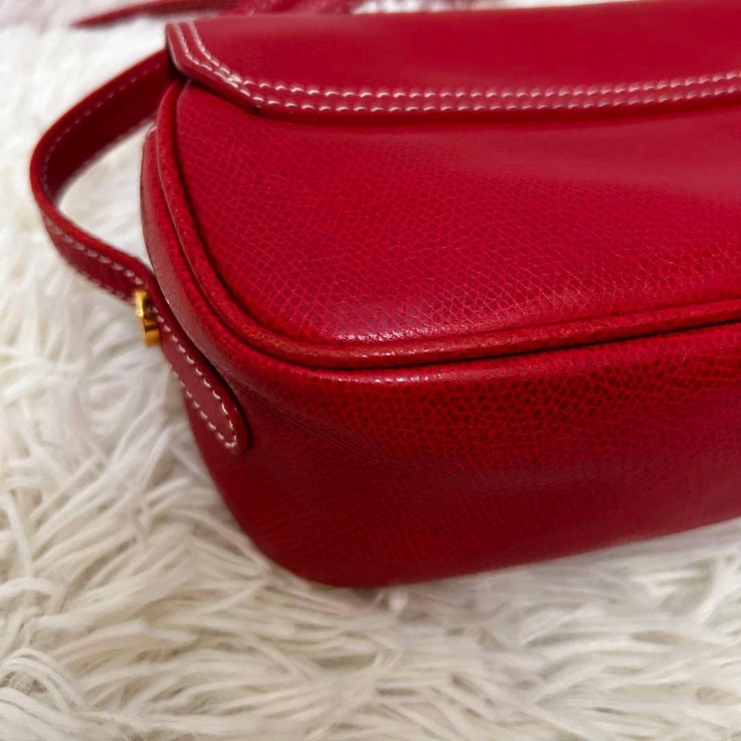 外観美品 LOEWE レザー　レッド　アナグラム　ショルダーバックロスボディ