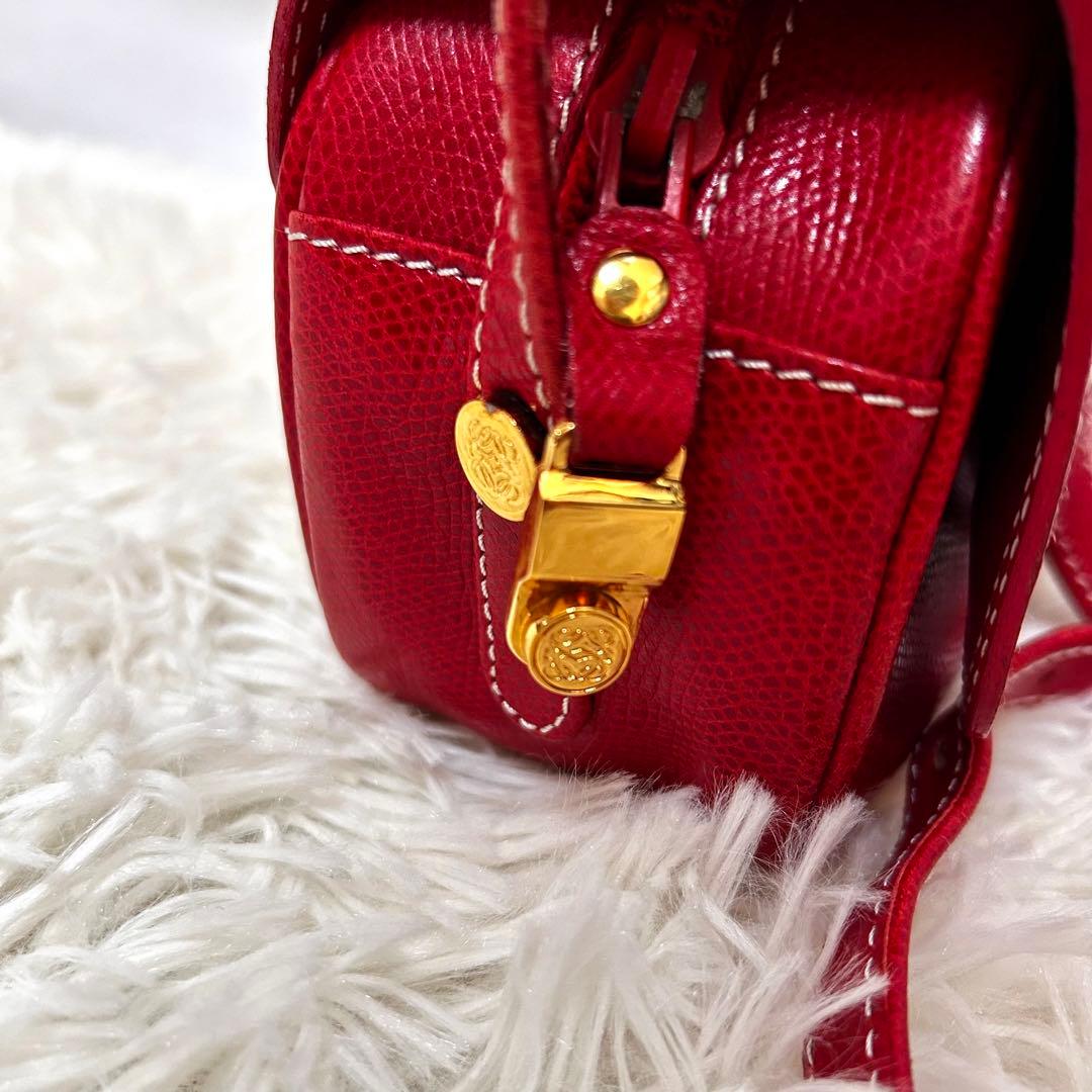 外観美品 LOEWE レザー　レッド　アナグラム　ショルダーバックロスボディ