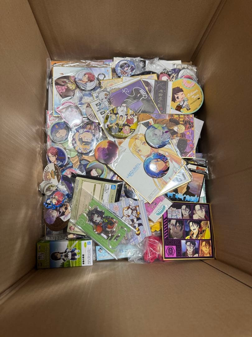 アニメグッズ　ノンジャンル　美少女　大量　15キロ　まとめ売り