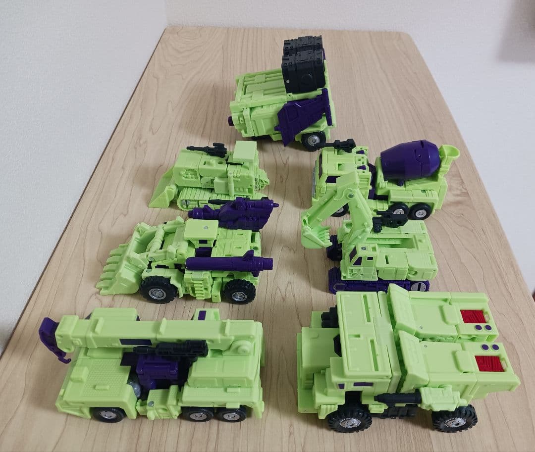 トランスフォーマー スタジオシリーズ ss86 デバステーター