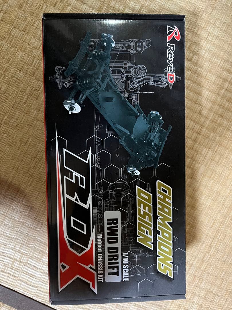 ReveD RDX シャーシのみ　メカは外します