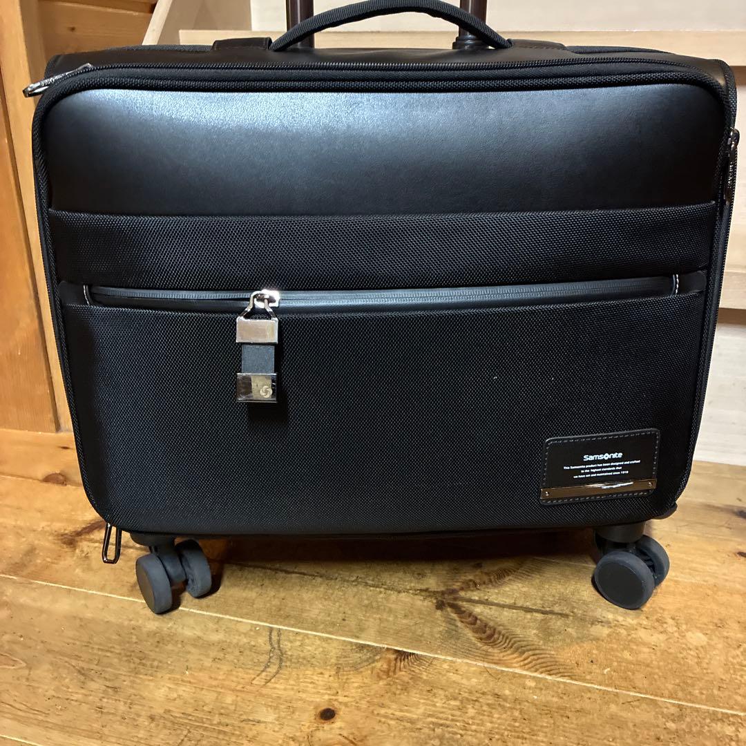 サムソナイト スーツケース キャリーケース 4輪 ソフトタイプ ビジネス 出張