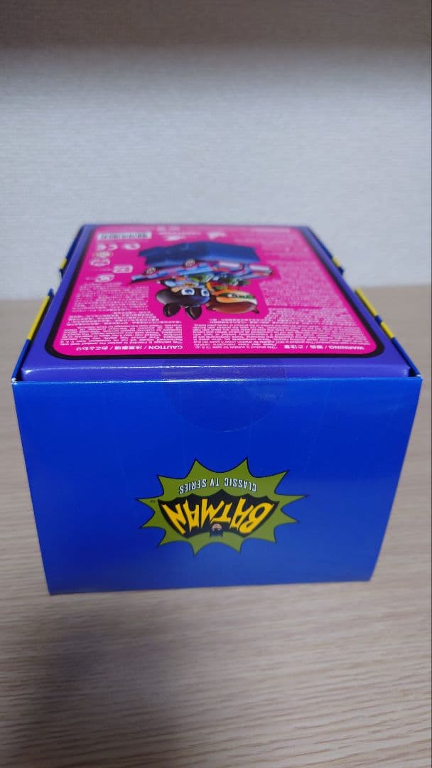 LABUBUバットマンのコスライダーpopmart　新品未開封