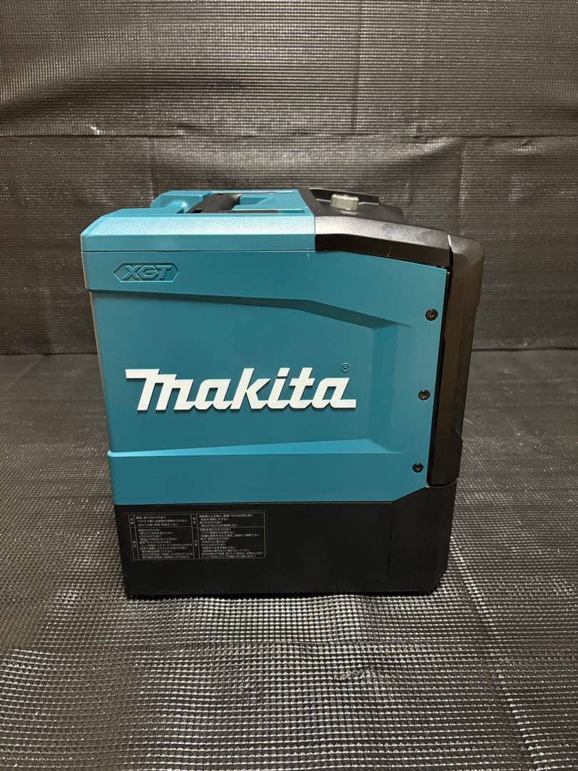 マキタ 充電器式電子レンジ 2023年製 MW001G 電源は入りません