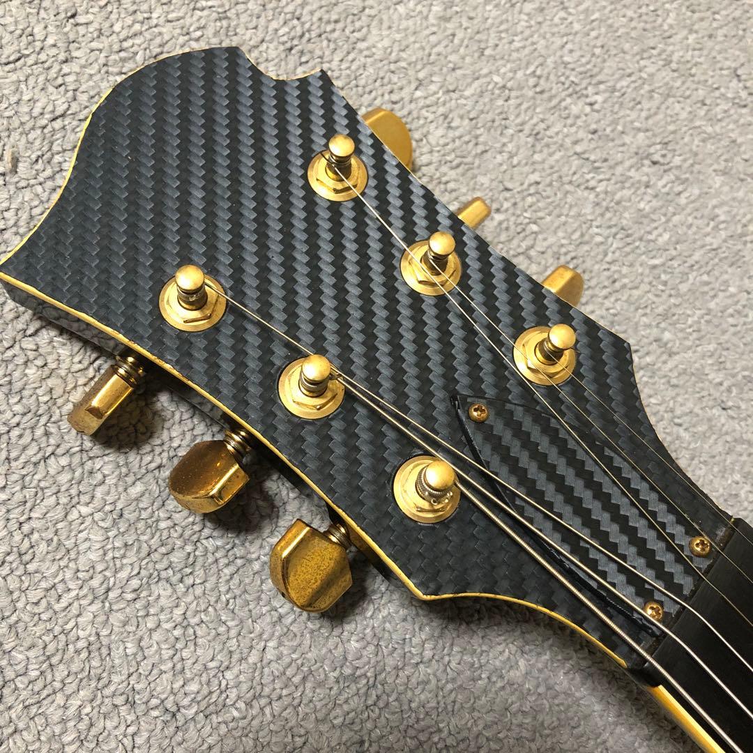 EMGピックアップ搭載　変形エレキギター