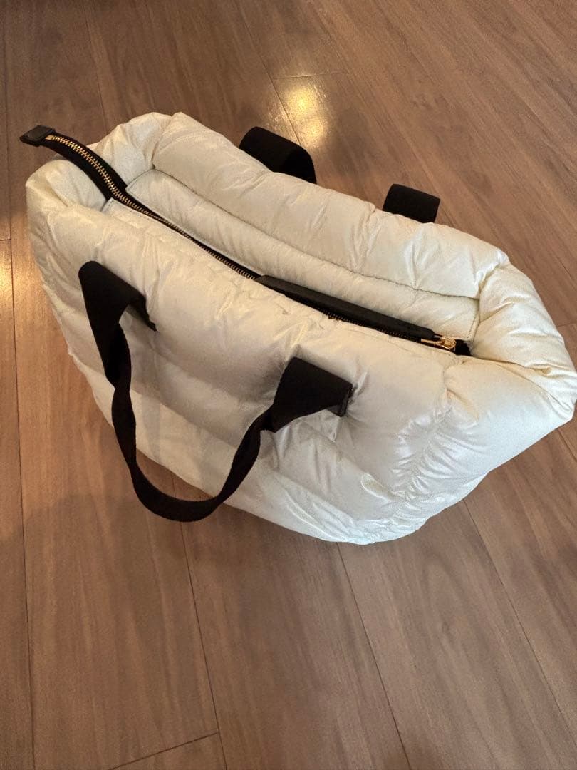 MONCLER ミニ カラドック トートバッグ　ホワイト