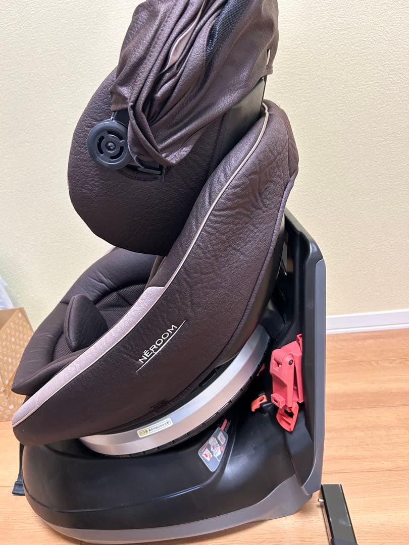 K*a様 COMBI チャイルドシート ネルーム エッグショック CB-UTC