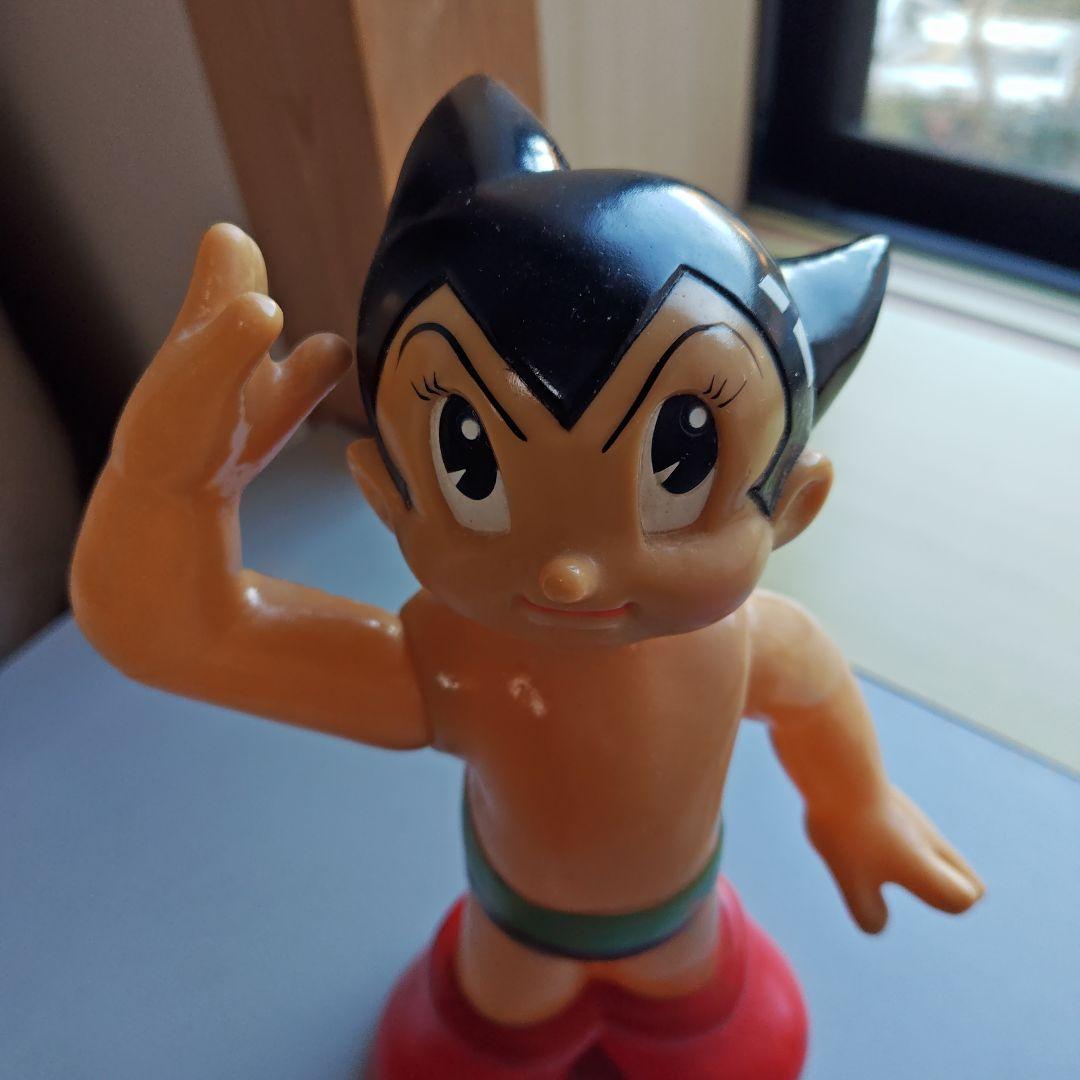 ビリケン商会のアトム 水着姿 フィギュア