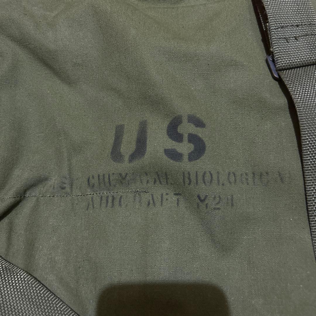 US ミリタリーバック　カーキ