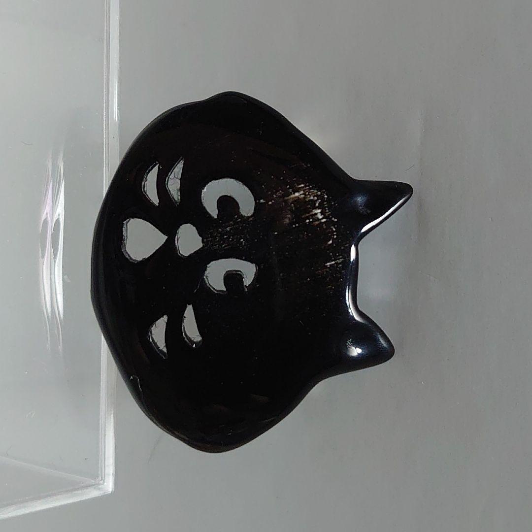 にゃーと日本のものづくり　水牛ブローチ　小