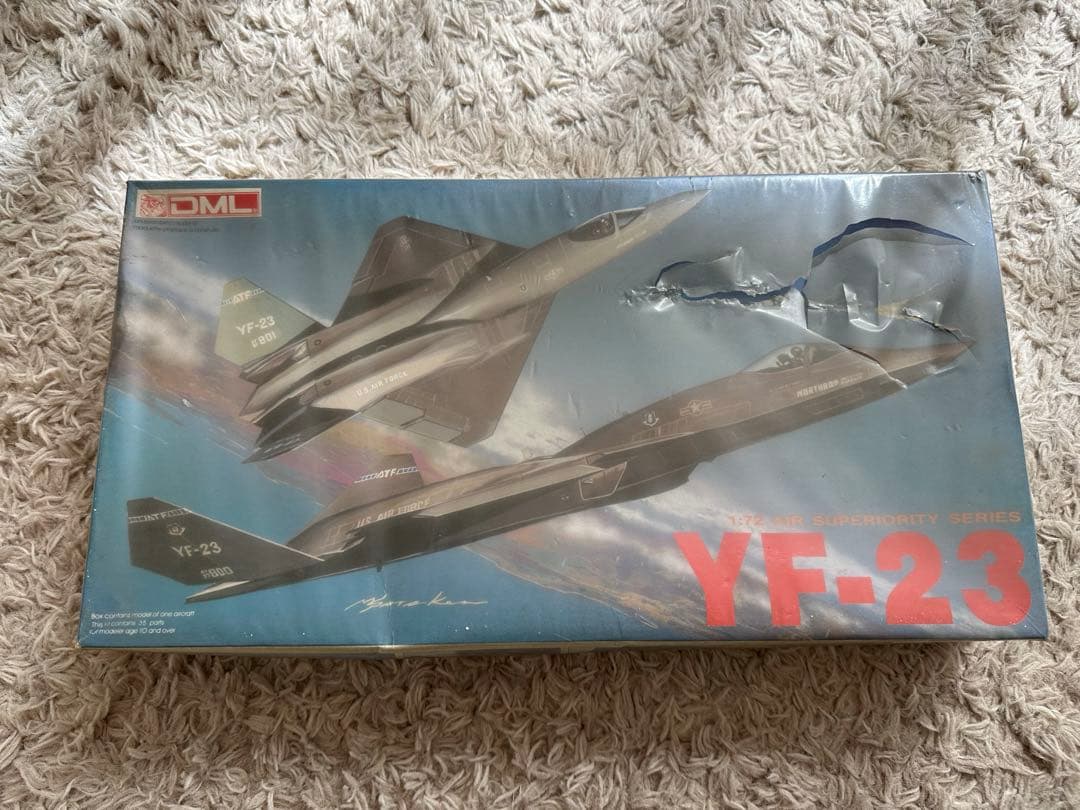 DML YF-23 1/72スケールモデルキット