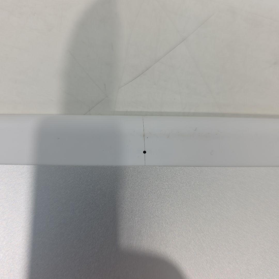 Apple iPad シルバー 本体6世代32GB 箱なし、本体のみ