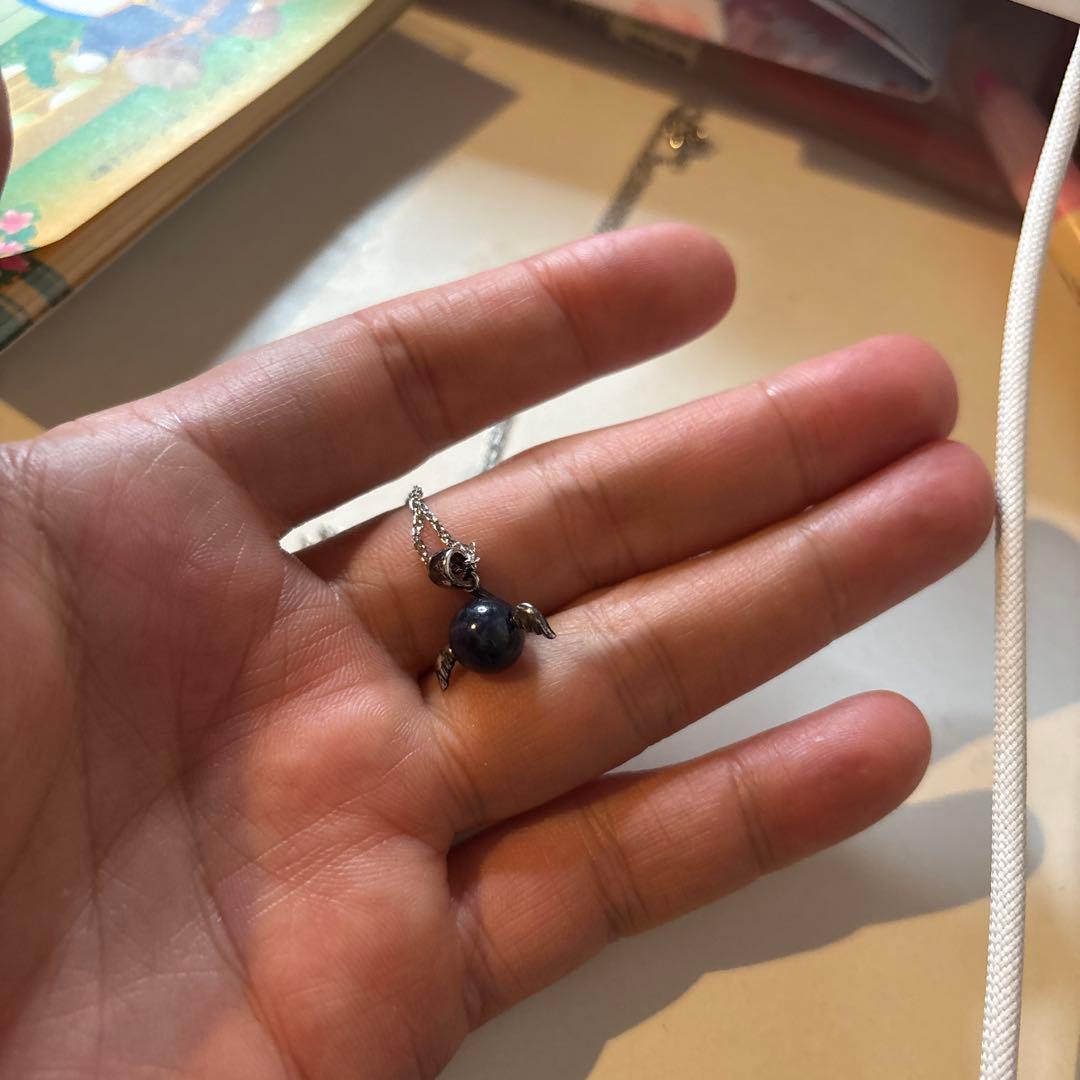 サファイアのネックレスたん！