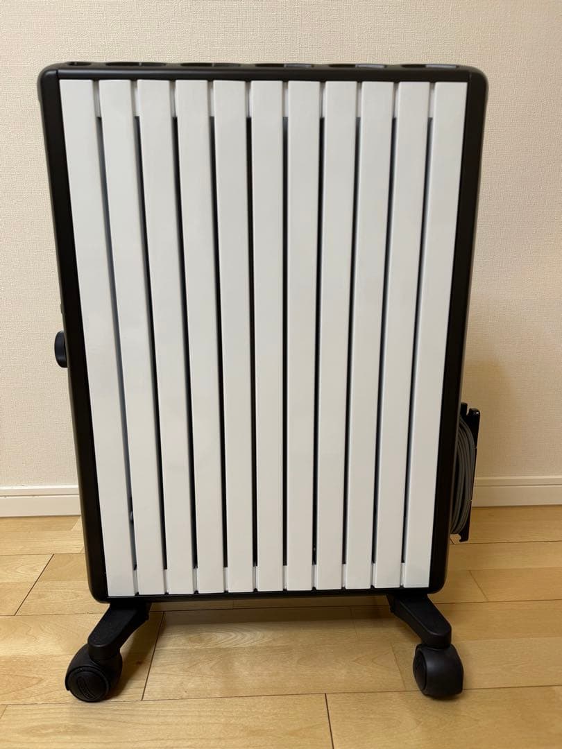 De'Longhi オイルヒーター キャスター付き