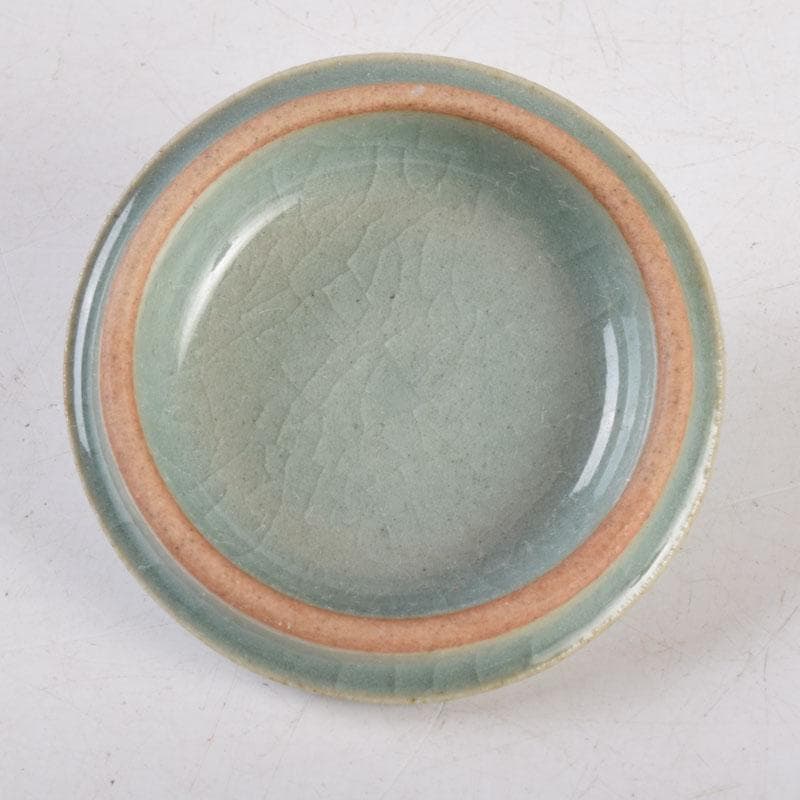 韓国人間文化財　柳海剛（柳根瀅）作　高麗青磁　象嵌鶴文　茶入　共箱　V　8407