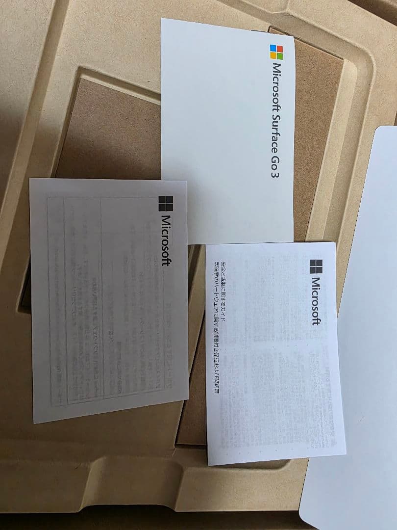 Microsoft Surface GO3＋充電器＋キーボード