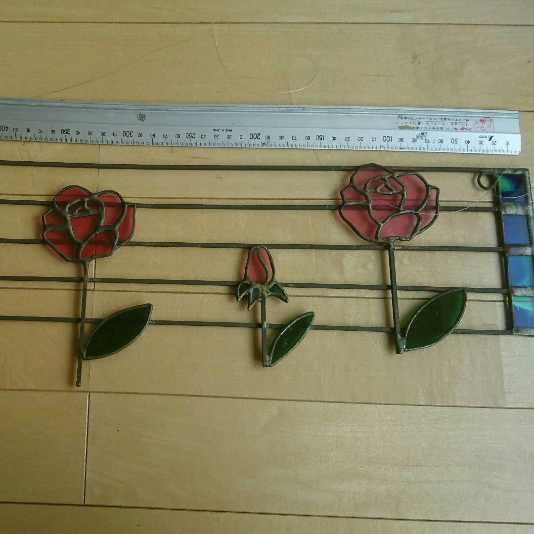 ステンドグラス 音符、音楽、ゴ−ルドピンク、ルームアクセサリー、。バラのパネル