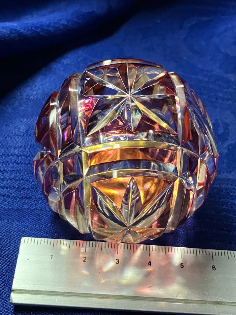 江戸切子　POLA ピンクカットガラス クォーツ時計