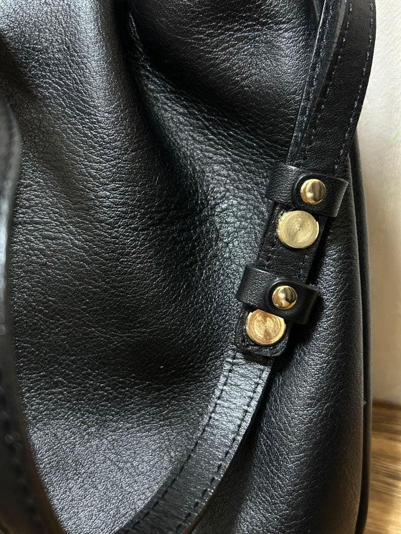 gemeil　レザーワンハンドルバッグ　ブラック