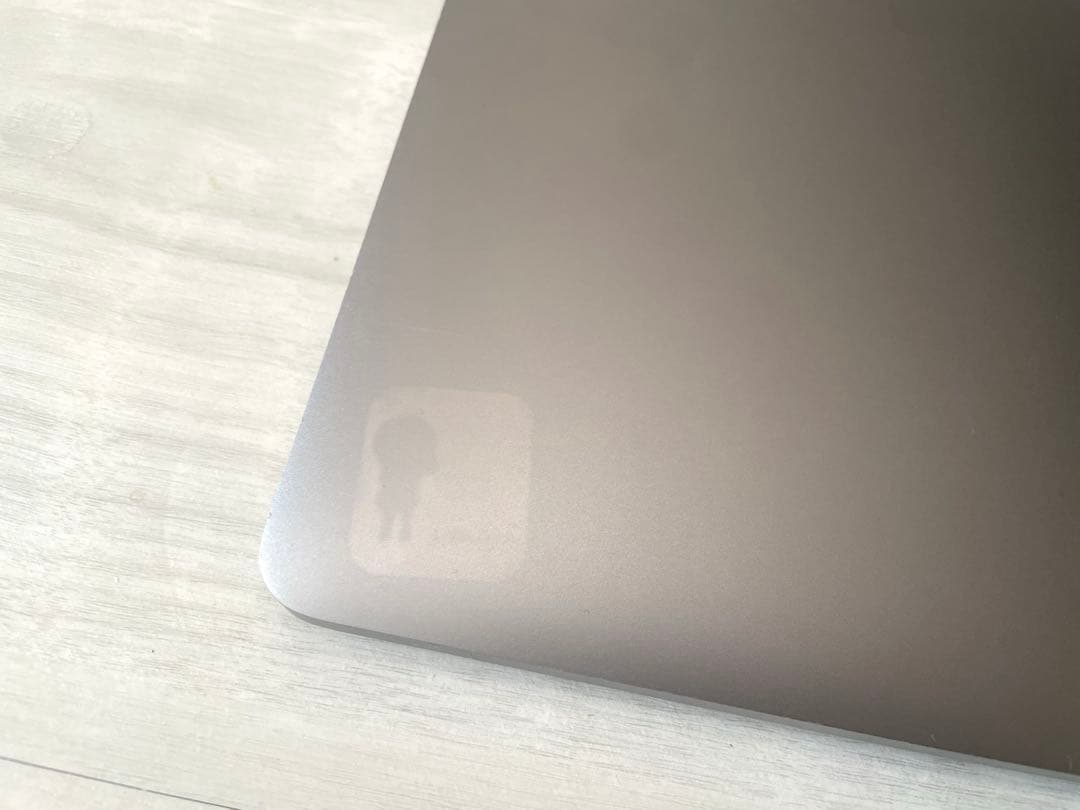 MacBook Pro 2019 13インチ