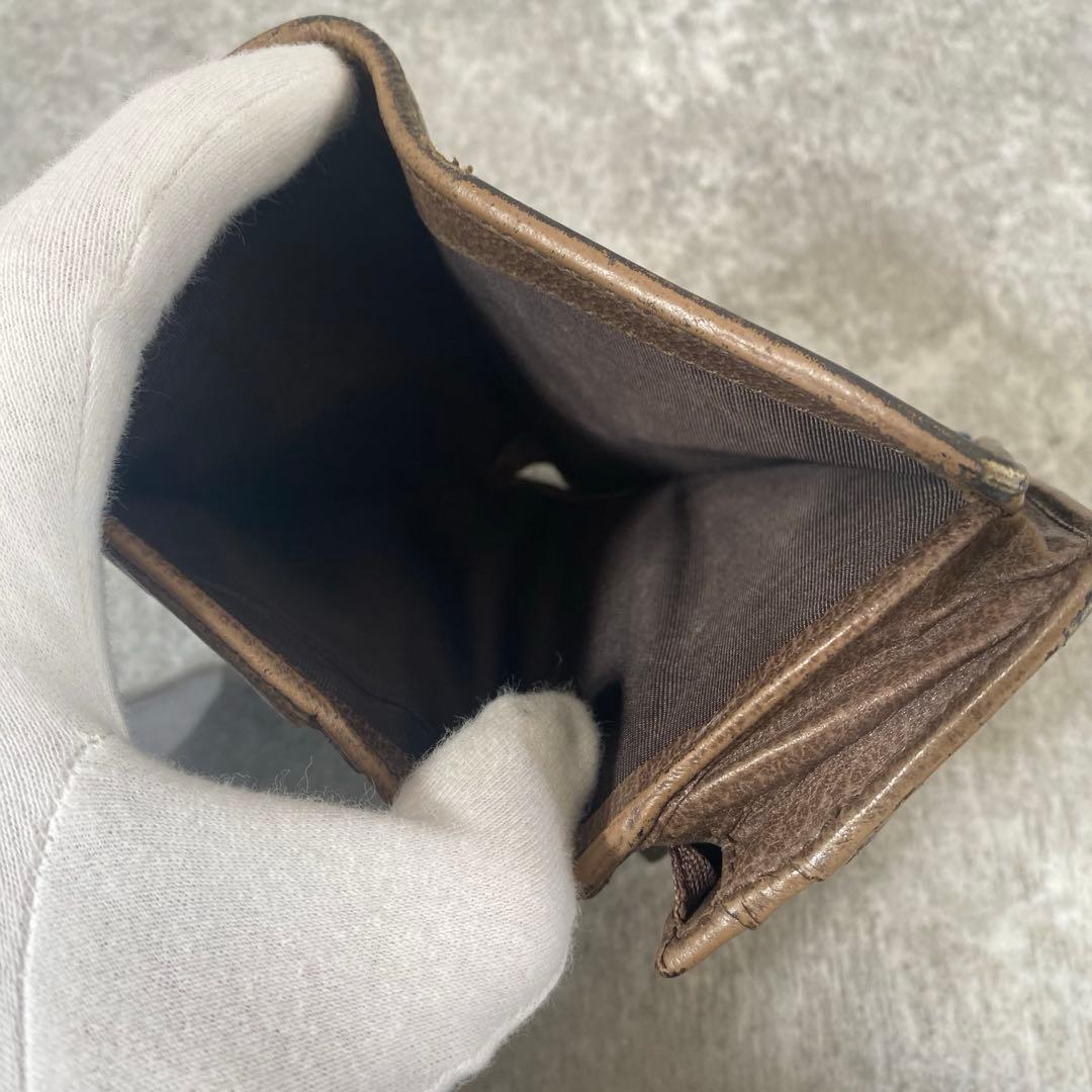 【希少】GUCCI ディズニー　二つ折り財布　3匹の子豚　シェリーライン　GG柄