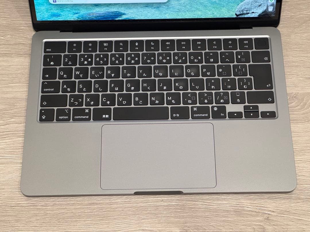 美品 13インチ M2 MacBook Air 256GB 本体