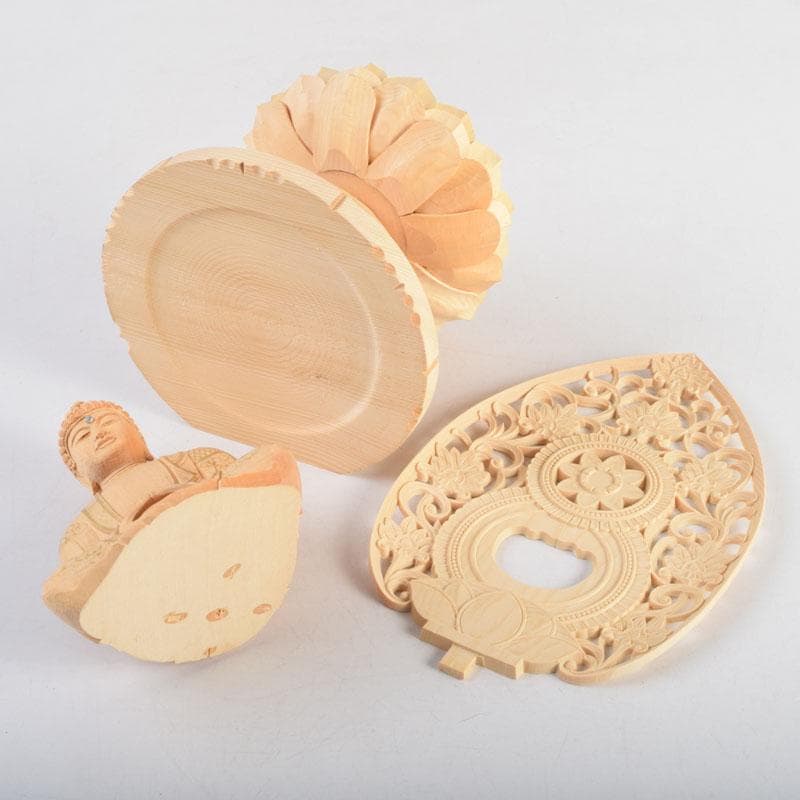 仏教美術　桧彫刻　釈迦如来座像　仏像　蓮華台　C　8855