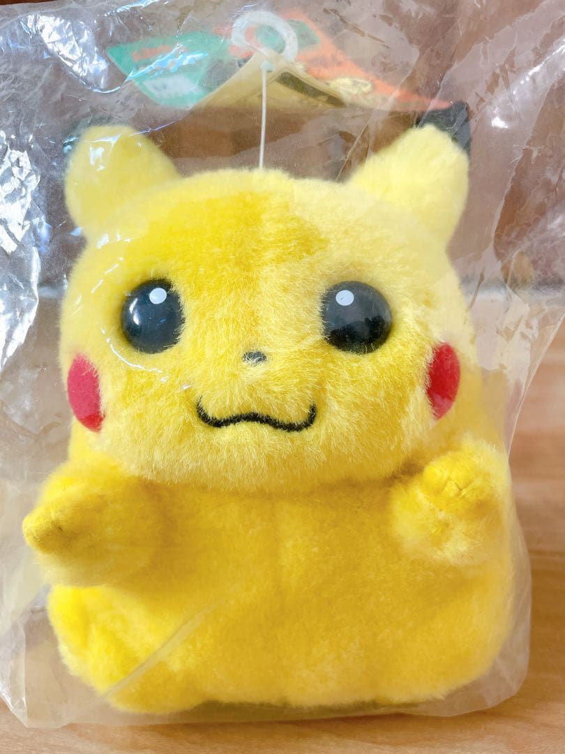フ*ミ様 ピカチュウ ぬいぐるみ　初期　TOMY 未開封　当時物