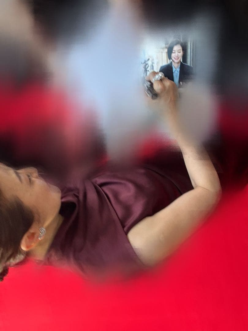 グランメゾン パリ 東京 鈴木京香 直筆サイン入り写真 証拠有り 東京国際映画祭