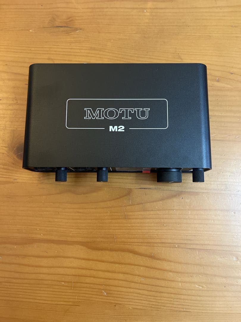 おまけ付きMOTU M2 2 オーディオインターフェイス