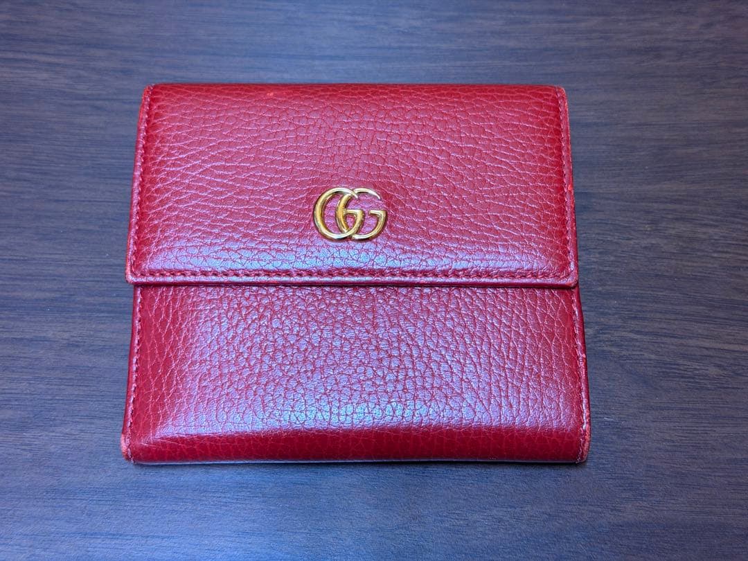 GUCCI 二つ折り財布 レッド　GGマーモント